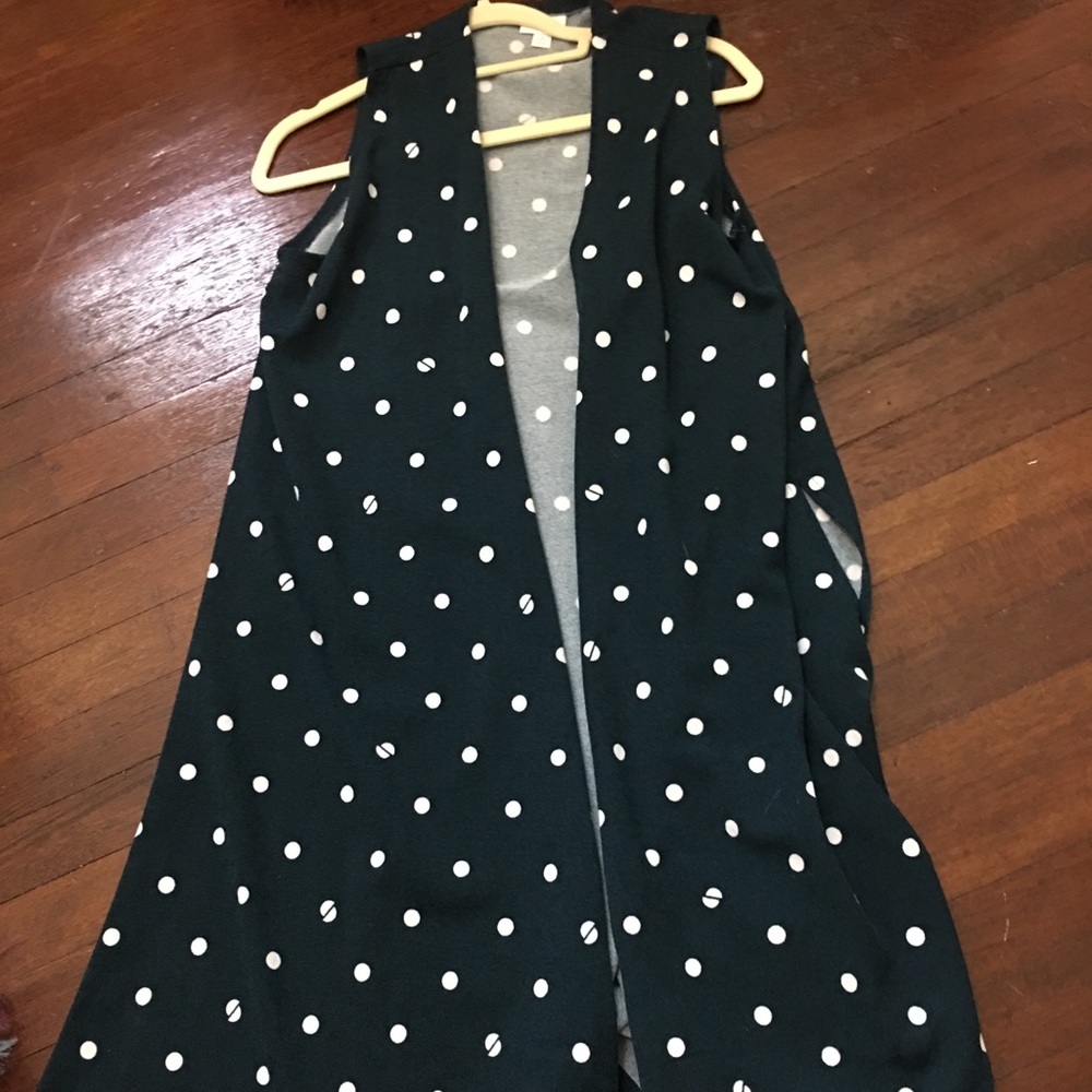 LuLaRoe Women’s long vest.